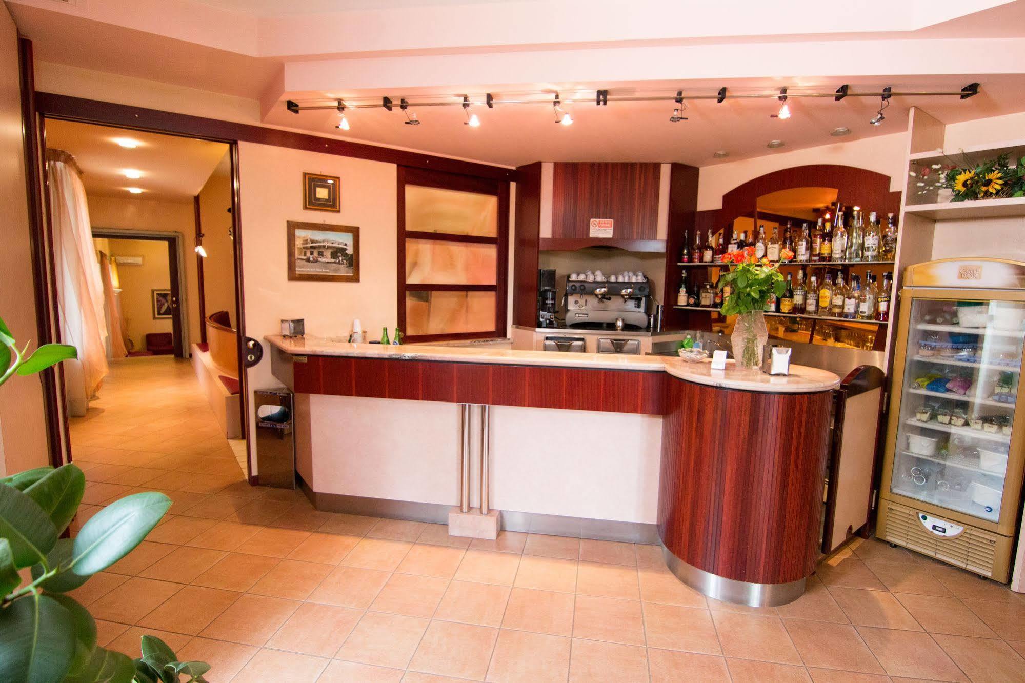 Hotel Murgia Santeramo in Colle Exterior photo